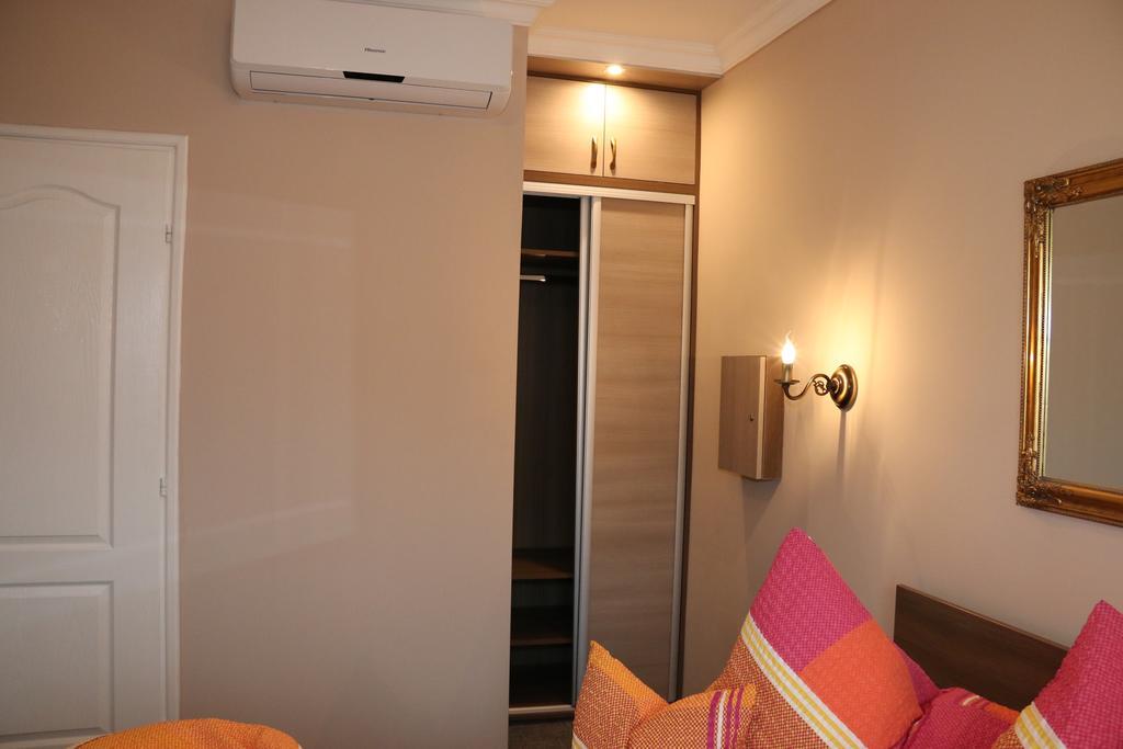 Aradi Vendégház Miskolc Quarto foto